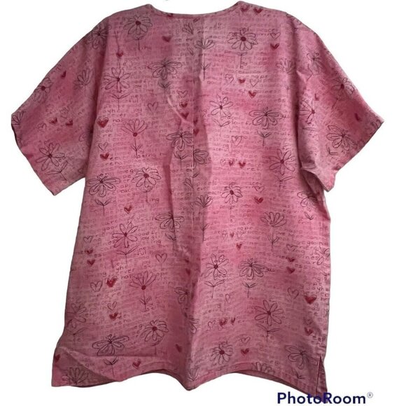 Lot of 2 Women Pink Hearts Floral V-Neck Scrub Tops Shirts Medium Pockets Cotton - Picture 7 of 10